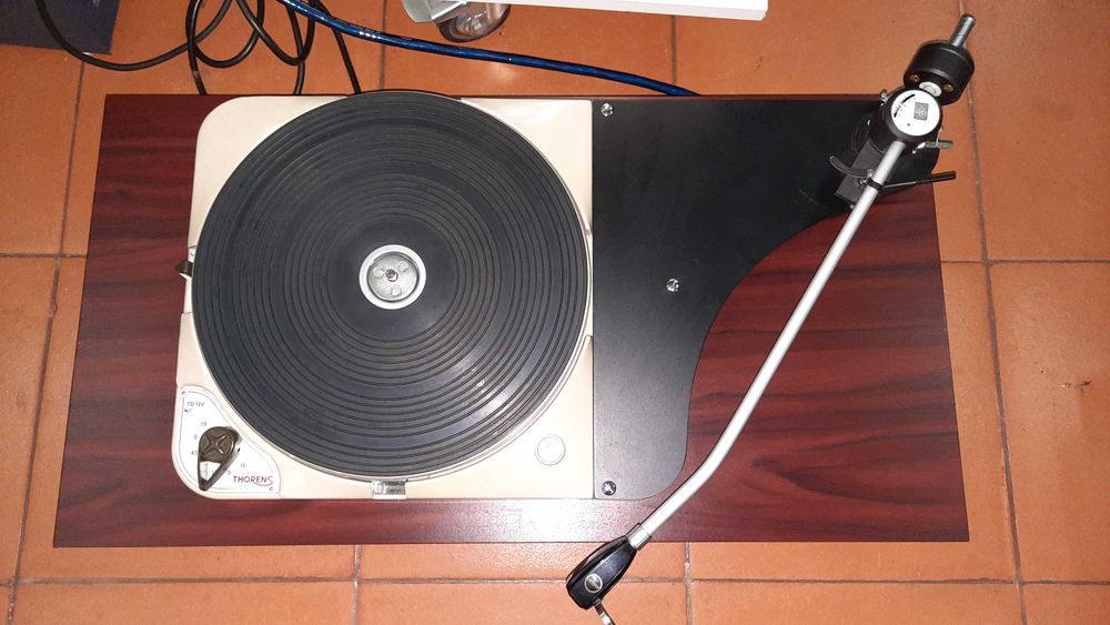 Gira disco Thorens 124 especial