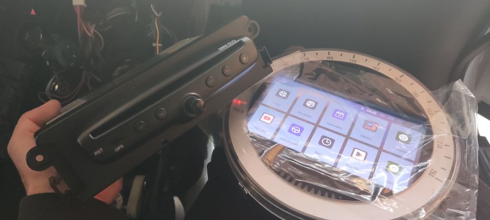 Radio Mini Cojntryman R60