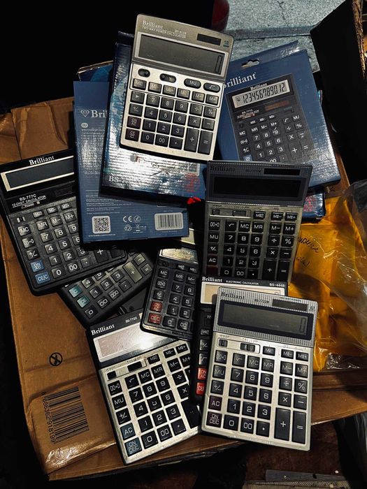 калькулятори для работи або навчання