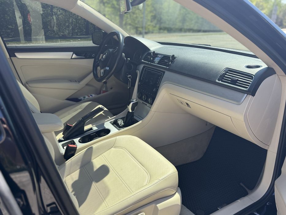 Volkswagen Passat B7 2.5