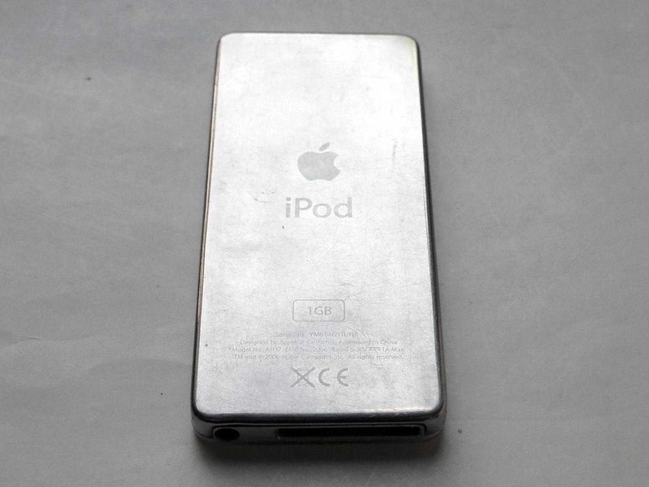 Apple Ipod nano 1 White A1137 1GB Рокбокс