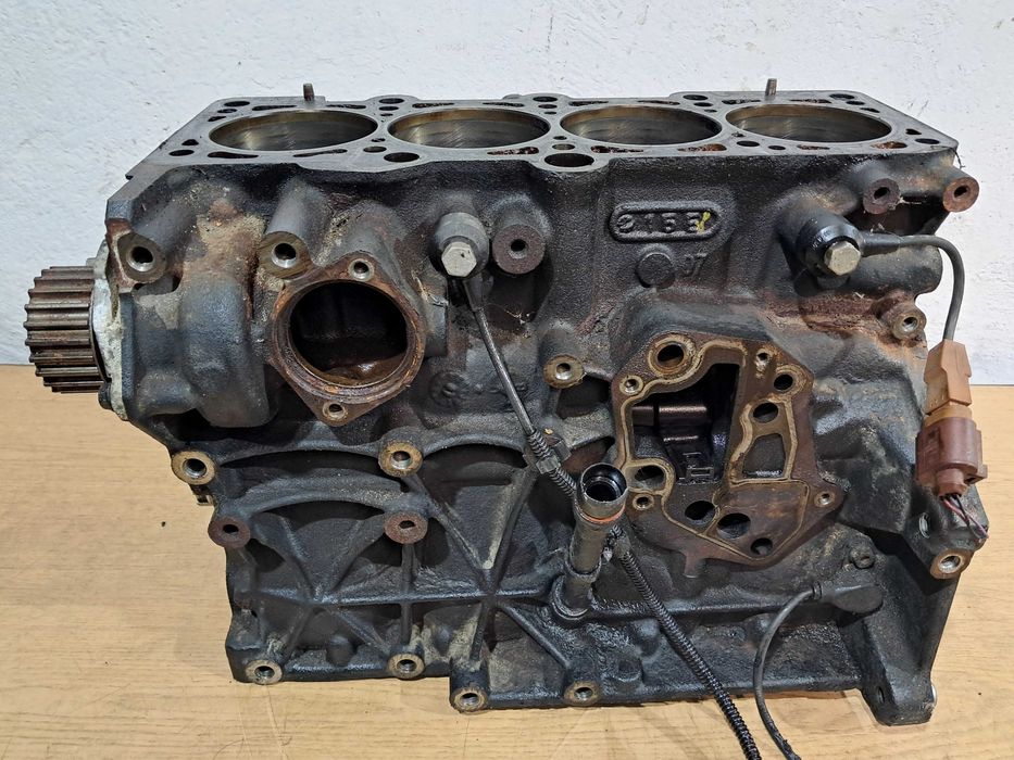 Blik silnika wał 6AAJ tłoki 2.0 TFSI BWA AUDI VW Seat Skoda A3 TT Golf