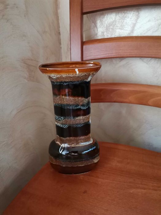 Wazon brązowo czarny