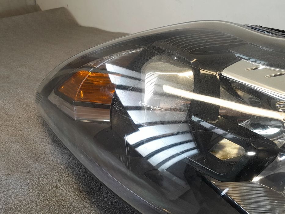 Ótica / farol esquerda FORD Focus II Carrinha (DA_)
