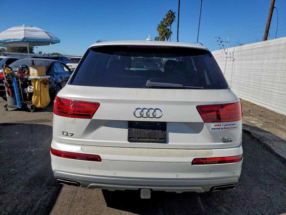 2017 AUDI Q7 prestige