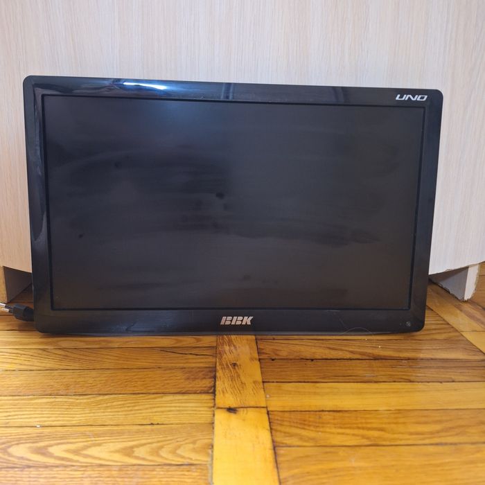 Телевизор BBK под ремонт или на запчасти