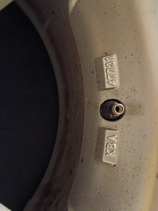 Alufelgi PLW 18cali 8J ET35(KBA47731)rozstaw śrub 5x112