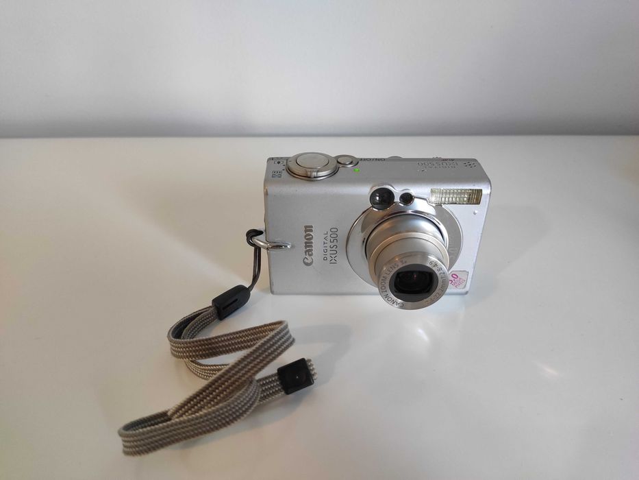 Canon IXUS 500 | RetroTech | Collector | Vintage | Classic64283919036675121