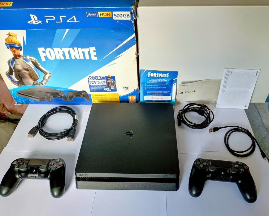 PlayStation 4 Slim 500GB + 2 Pady + Pudełko
