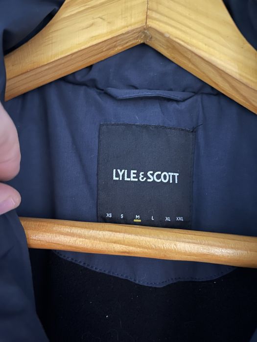 Пуховик Lyle & scott
