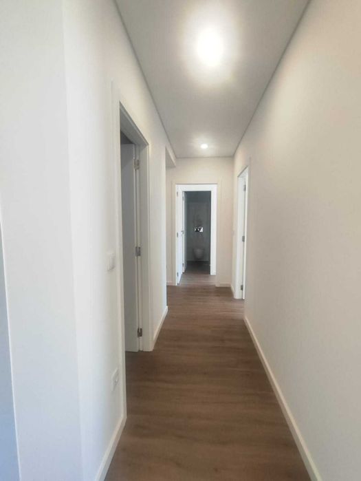 Apartamento T2 Remodelado e Equipado com Elevador em Grijó
