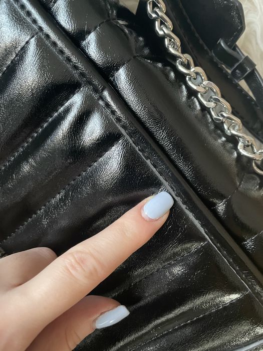 Czarna torebka lakierowana Steve Madden