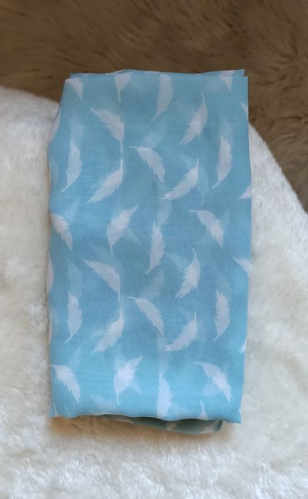 Szal damski wiosenny w liście