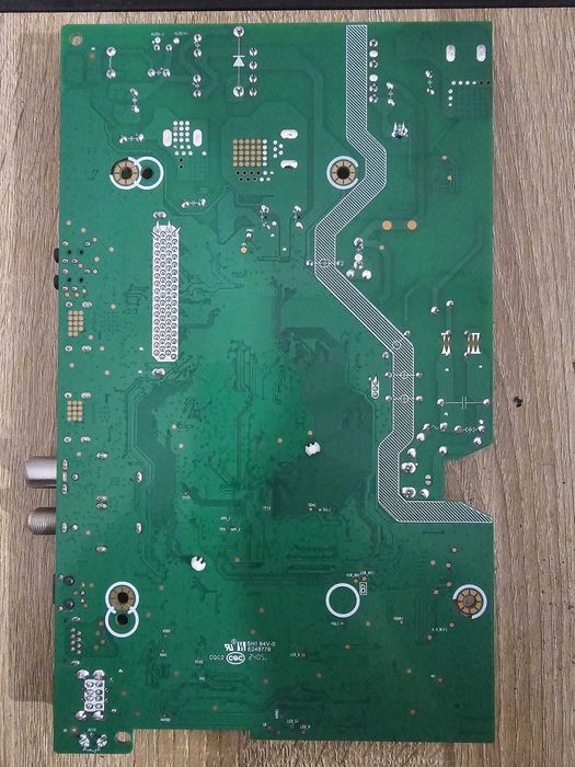 Placa mãe RSAG7.820.12929 - Hisense 32A4N