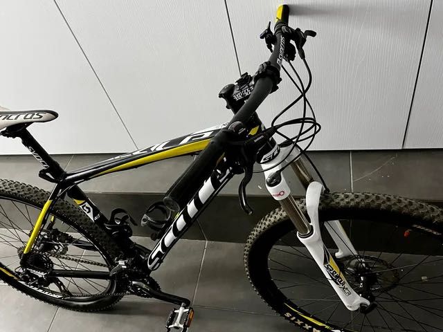 Bicicleta Scott Scale 770 L