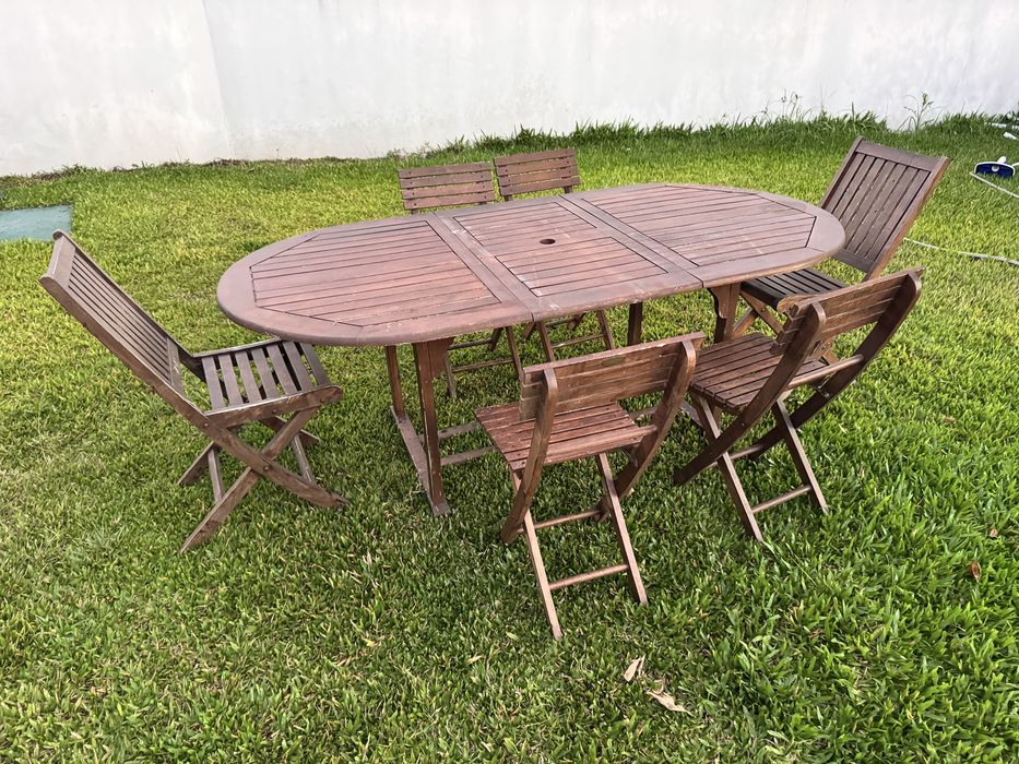 Mesa de Jardim c/ 6 cadeiras
