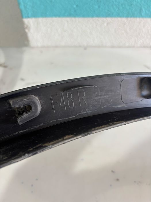 Frisos guarda-lamas bmw X1 (F48)