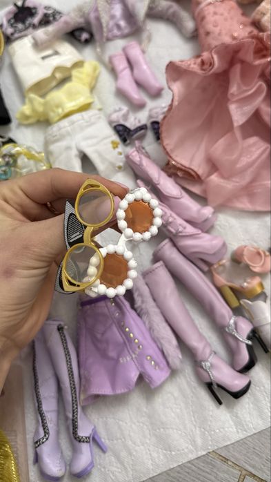 Аутфіт ляльки Rainbow, Lol