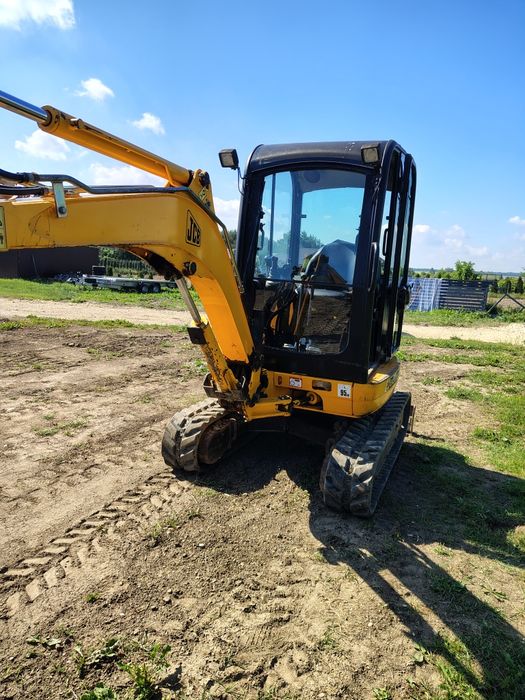 Roboty ziemne usługi minikoparka koparkoładowarka