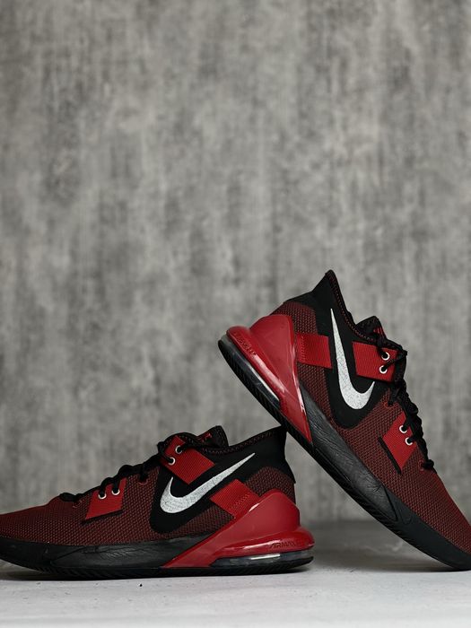 Кросівки чоловічі Nike Air Max Impact 2 46(30)