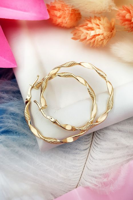 Koła. Kolczyki złote. Diamentowane.  Grawerowane. Próba 585