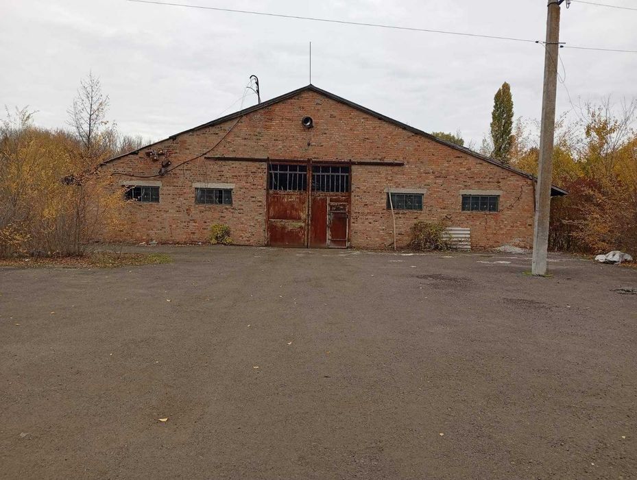 Оренда ангару та нежитлових приміщень в місті Городище