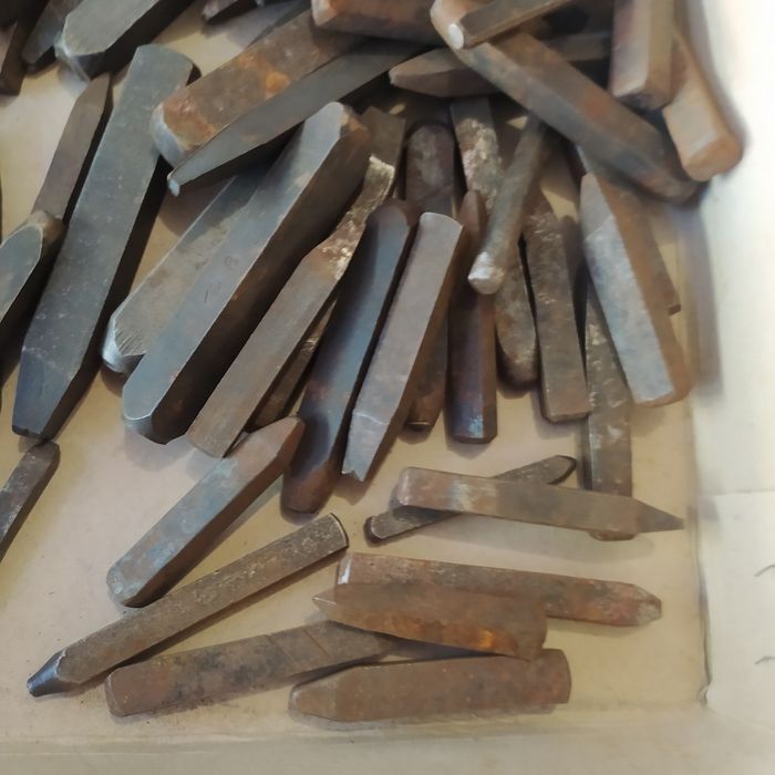 Клейма разные буквы и цифры времени союза 110 шт цена за всё