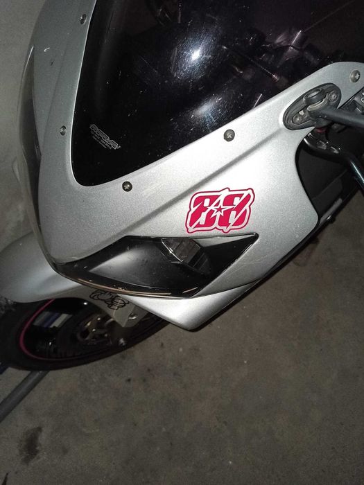 Autocolante 88    FALCAO