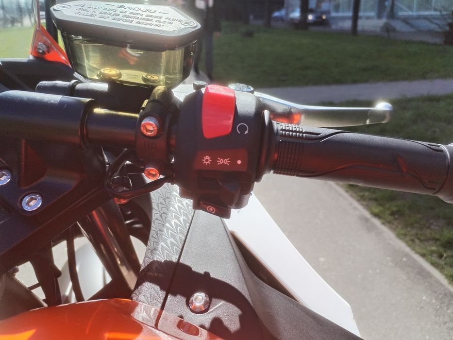 Мотоцикл ML 250 CBR (REPSOL)
