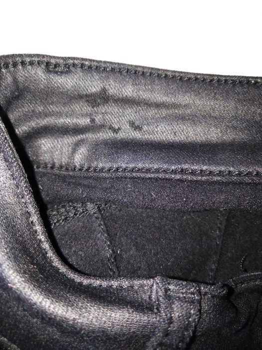 Calças Elásticas Imitação Pele Negras Diker Jeans S/36