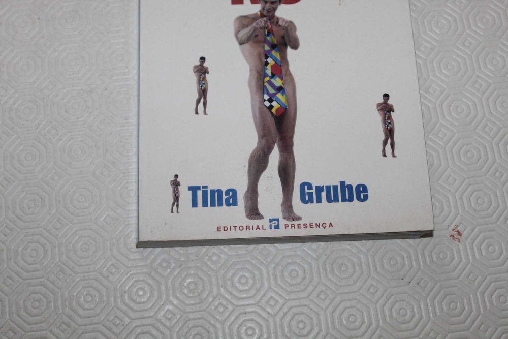 Precisa-se de Homem Nu