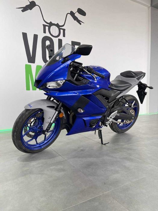Мотоцикл Yamaha YZF-R25