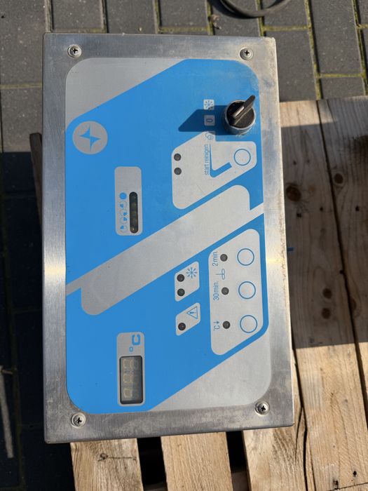 Mueller – kompletna szafa sterująca schładzalnika mleka | MekoTronic Cooling Control v3.101