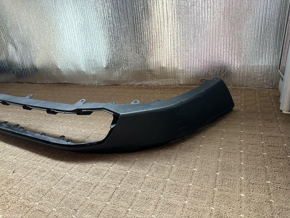 Накладка переднего бампера нижняя TOYOTA RAV-4 52411-42110