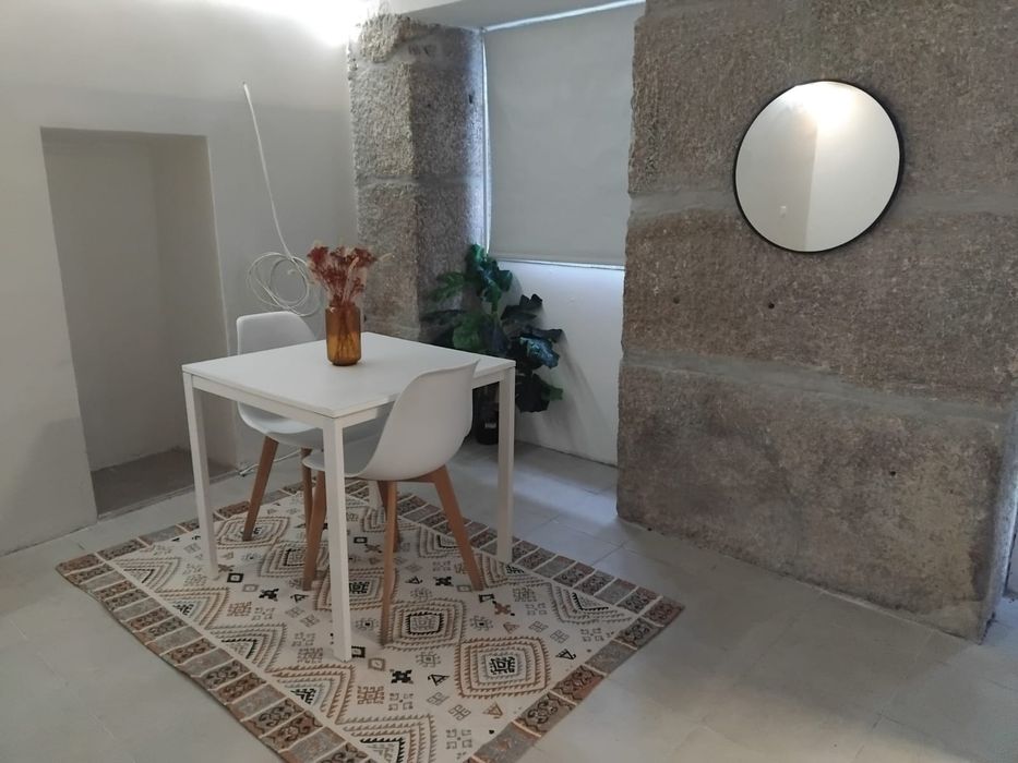 Prédio no Douro para investidores