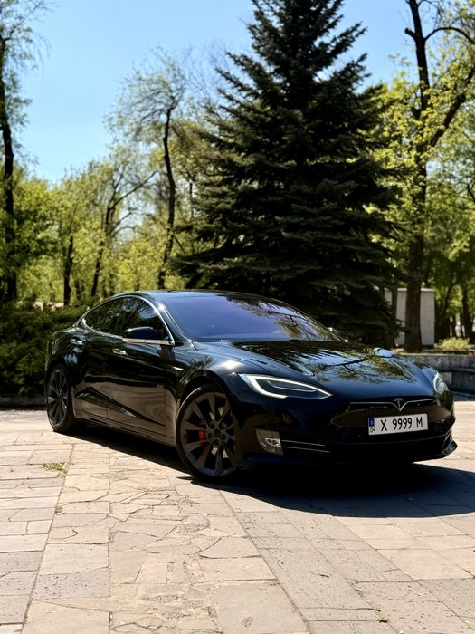 Продам Tesla model S 2019 perf ludicrous mode 800 сил