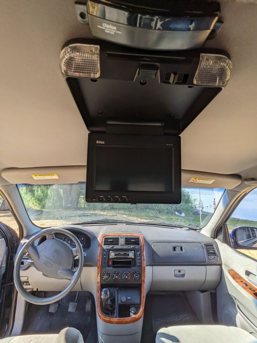 Kia Carnival 2.9дизель 2007р