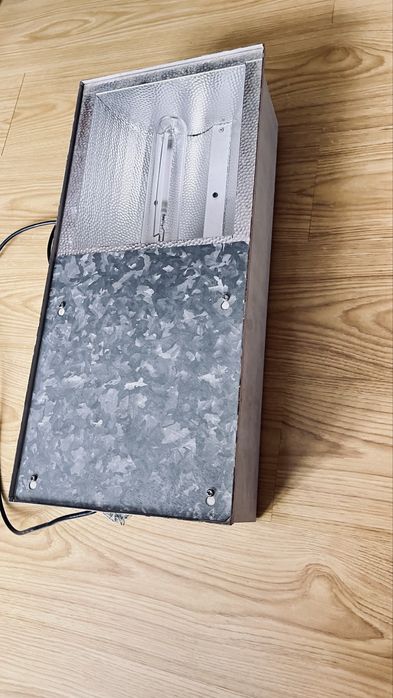 Світильник для теплиць з лампой ДНАТ 400 вт