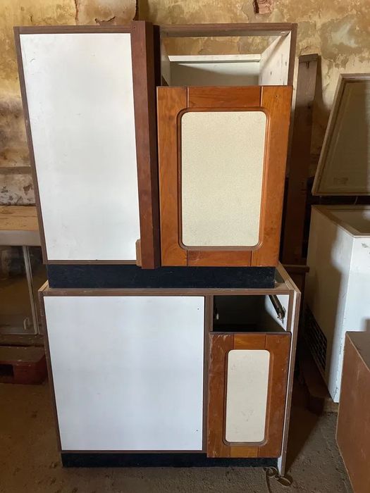 Móveis Diversos WC/ Cozinha