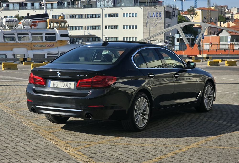 Bmw 530D versão luxury