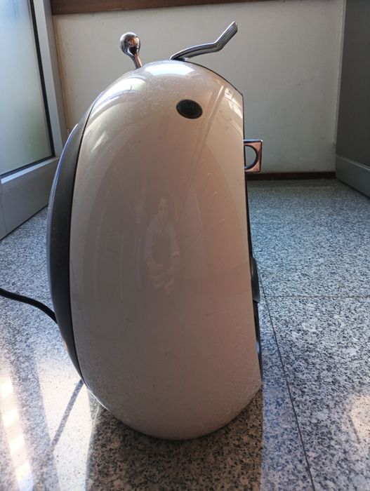 Máquina de café da Dolce Gusto