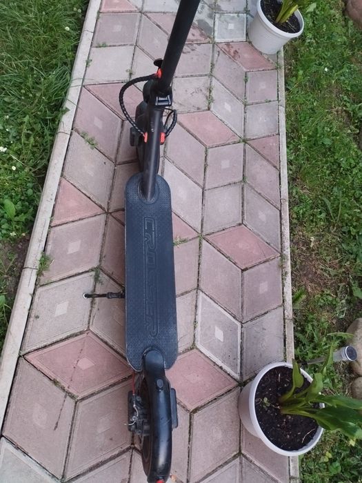 Продам електро самокат Crosser N9