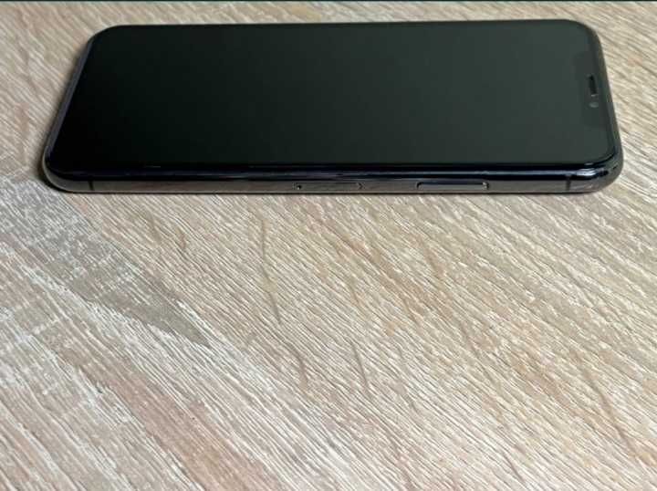 Продам iPhone 10 х