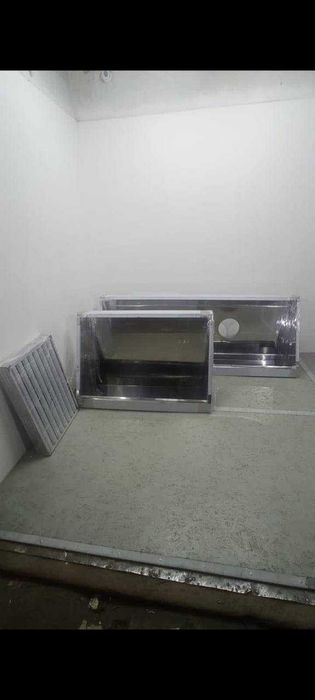 Продається зонт витяжний пристінний з жироуловлювачем ЗВП