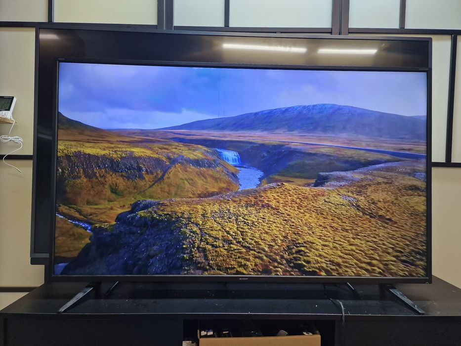 Sharp 55cali Wada DVB-T2 SMART WI-FI