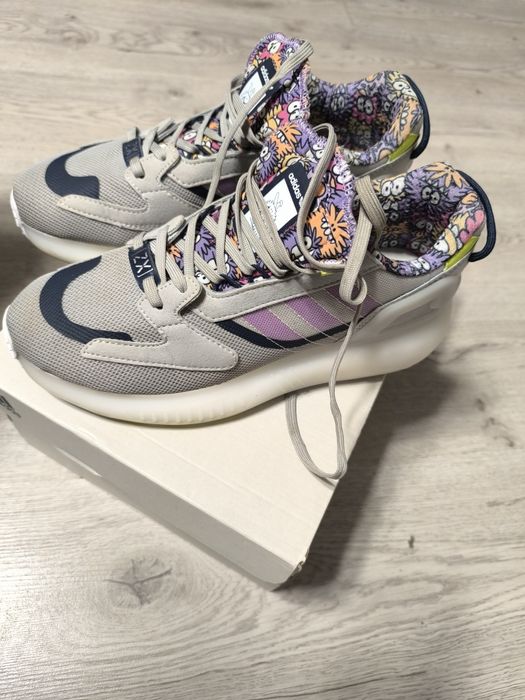 Женские кроссовки Reebok