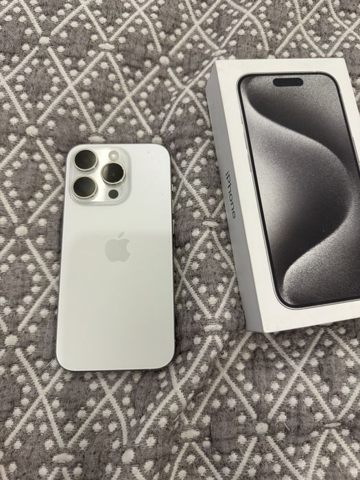 Apple Iphone 15 pro 128 white sim