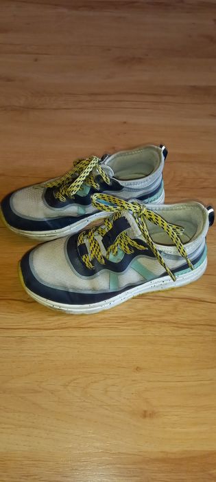 Buty sportowe Reserved r.30 wkładką 19cm