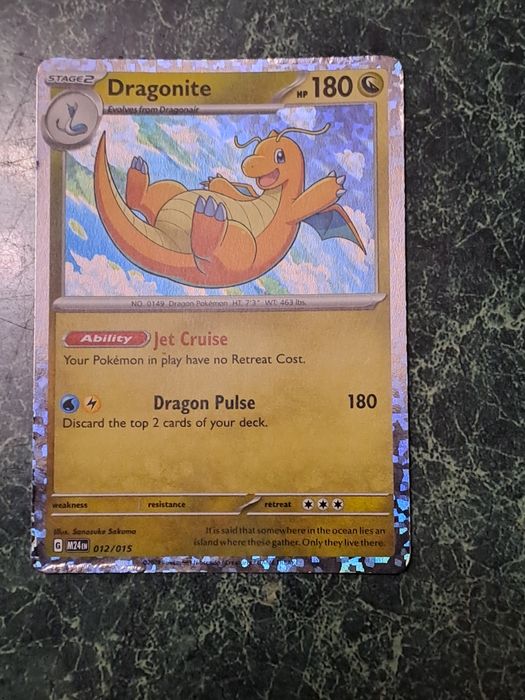 Картка пакемон Dragonite в ідеальному стані нова