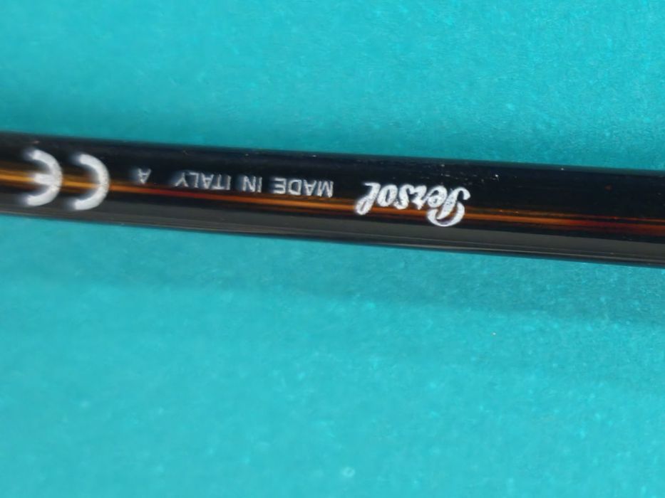 armação óculos Persol